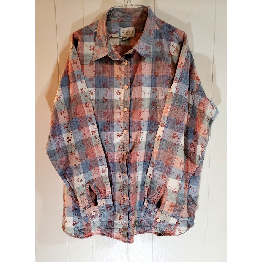 Capistrano Jeans size 26/28 long sleeve 100% cotton woven button up